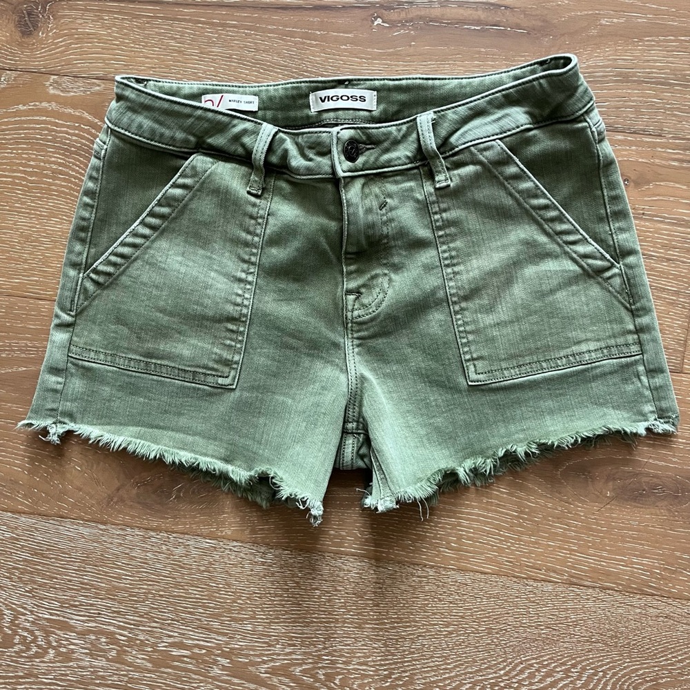 Vigoss Women's Elliot Utility Pocket Short
